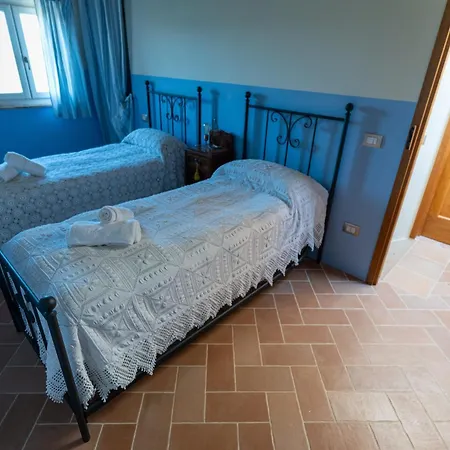 Casa Janna - Piscina, Vista & 4suites San Ginesio